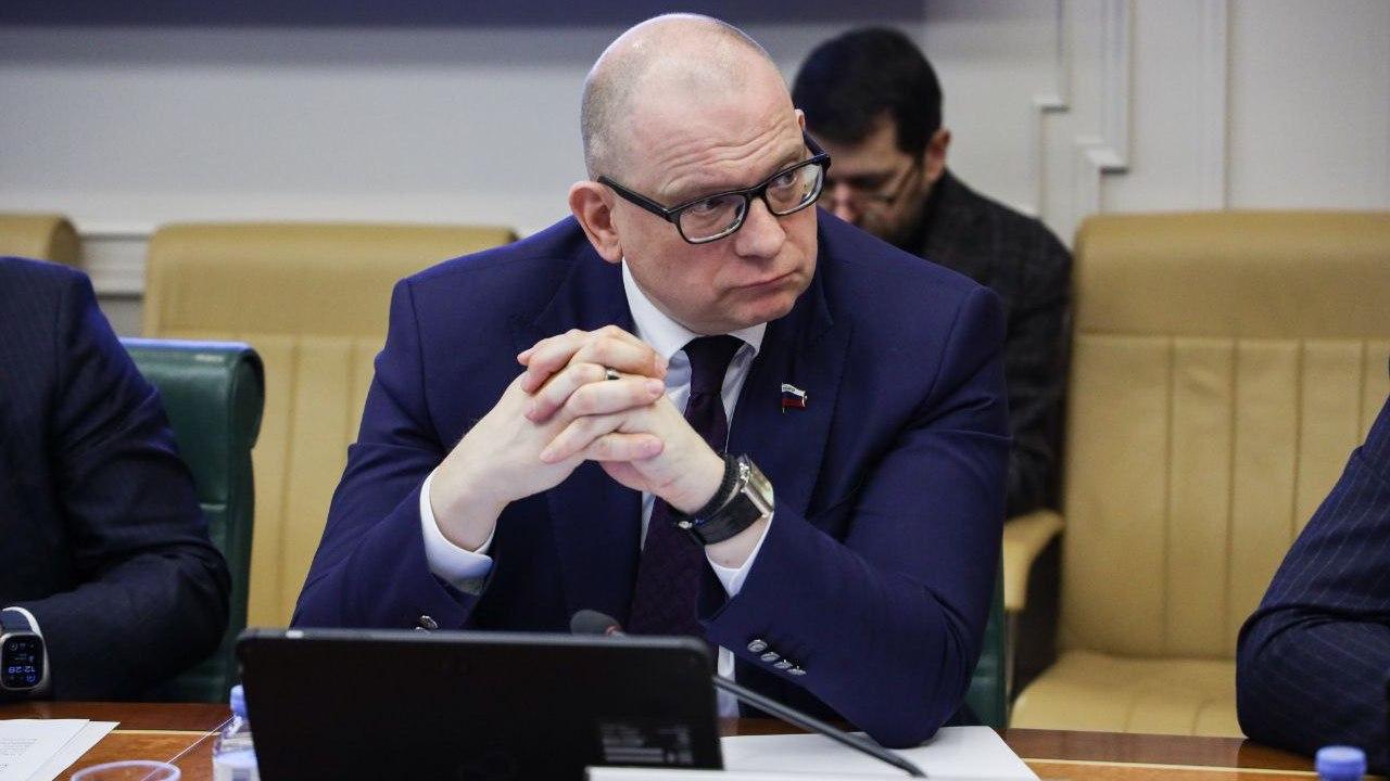 Константин Долгов заполярным студентам: уже завтра вы будете определять направление развития всей страны